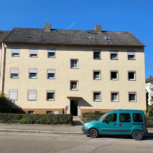 Vermietetes Mehrfamilienhaus mit Balkonen und Garagen in ruhiger Lage von Gunzenhausen Gunzenhausen