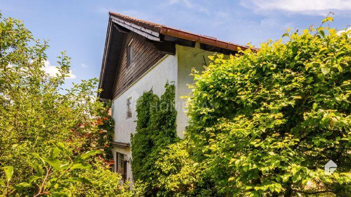 Großzügiges Einfamilienhaus mit Garten, 2 Terrassen, 2 Garagen und Wellnessbereich in Waltenhofen Bergen auf Rügen