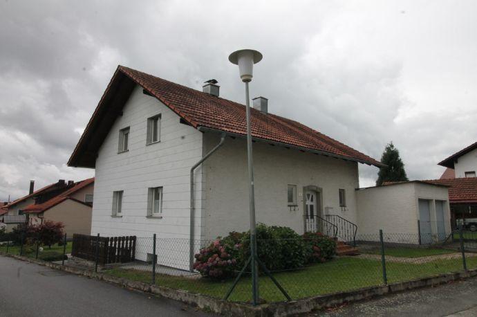Gemeinde Thyrnau: Einfamilienhaus Bj. 1962, renovierungsbedürftig Bergen auf Rügen