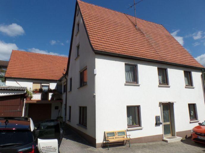 Top 2 Familienhaus mit Garage, 3 Balkone, Terrasse und Garten in Pommelsbrunn-Hohenstadt Bergen auf Rügen