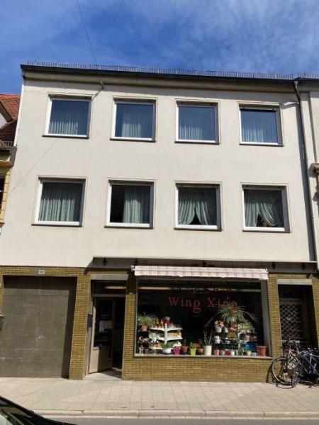 Sanierungsbedürftiges Wohn- und Geschäftshaus in bester Innenstadtlage Erlangen