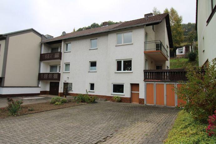 Greifen Sie zu und packen Sie's an: großes Zweifamilienhaus in Wintersbach Bergen auf Rügen