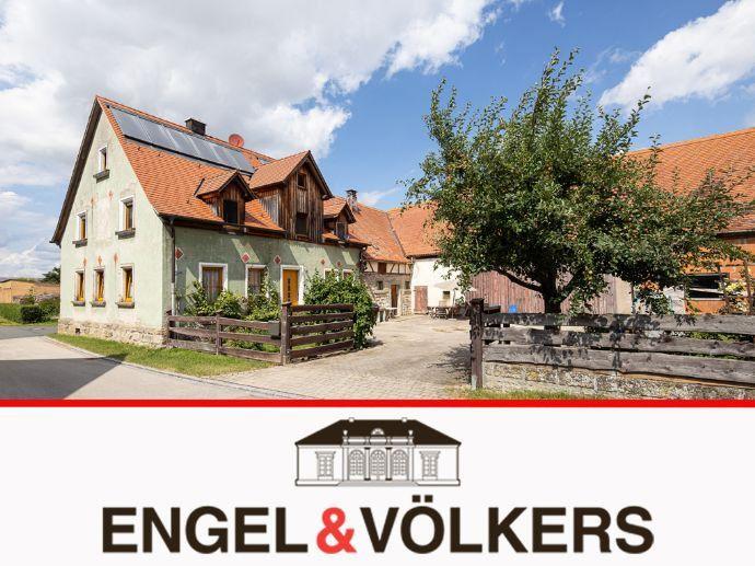 Ländliches, idyllisches Familienhaus mit Hofstelle Bergen auf Rügen