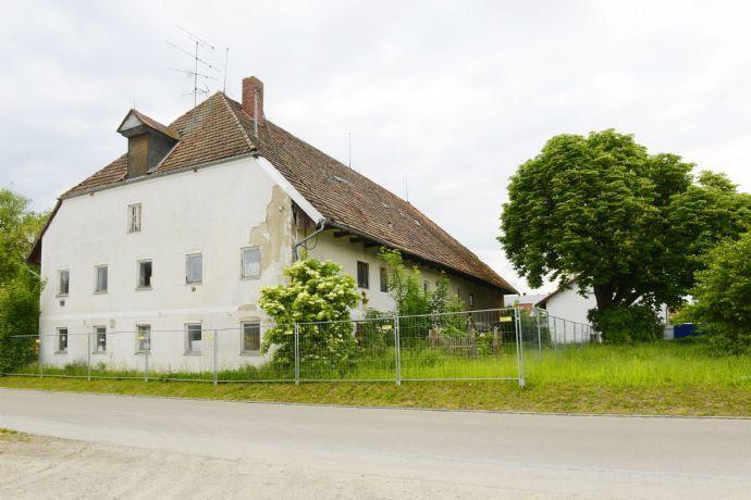 Ehemaliges Gasthaus in der Nähe von Erding Bergen auf Rügen