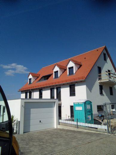 barrierefreies Wohnen in Roth - Mehrfamilienhaus mit 5 WE in der Marie-Curie-Straße Straßenhaus