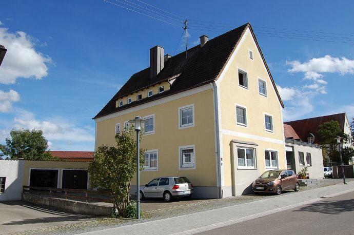 Kapitalanleger aufgepasst ! Mehrfamilienhaus mit 4 Wohneinheiten im Zentrum von Kirchheim / Schwaben Kirchheim bei München