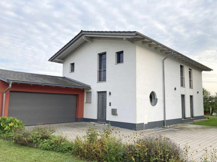 Wunderschönes Einfamilienhaus in Straubing-Ittling mit großem Grundstück Auf der Speck