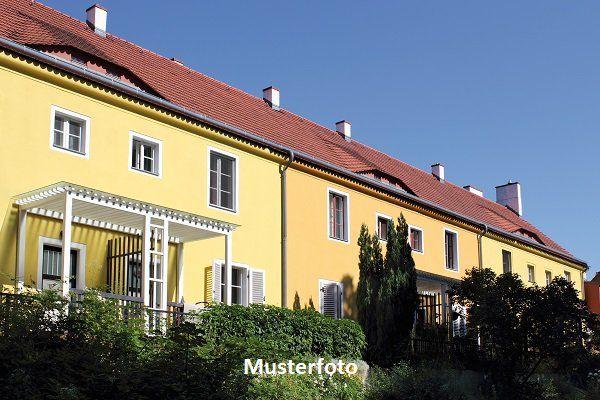 Zwangsversteigerung Haus, Hauptstraße in Emmerting Bergen auf Rügen