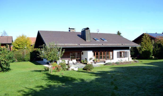 Traumhaftes und sehr gepflegtes Landhaus im Chaletstil Bad Heilbrunn