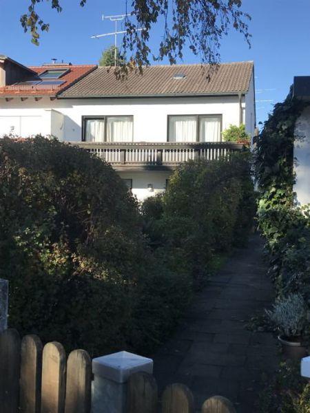 Doppelhaushälfte mit viel Potential und Grundstück in Neuried Bergen auf Rügen