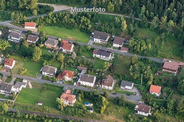 Zwangsversteigerung Haus, Bürgermeister-Herreiner-Straße in Bachhagel Bergen auf Rügen