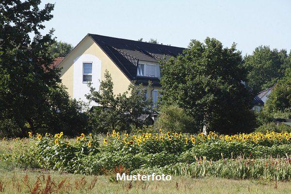 Zwangsversteigerung Haus, Pfarrstaße in Gerolfingen Bergen auf Rügen
