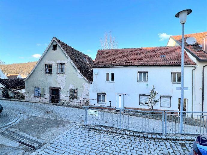 denkmalgeschütztes Stadthaus und Reihenmittelhaus Bergen auf Rügen