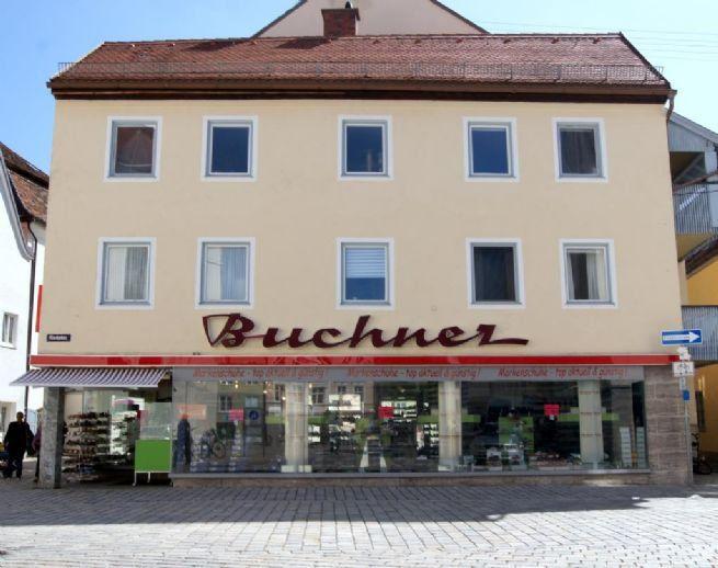2,4 % Rendite: Wohn- und Geschäftshaus in 1A-Lage von Weilheim! Weilheim-Schongau