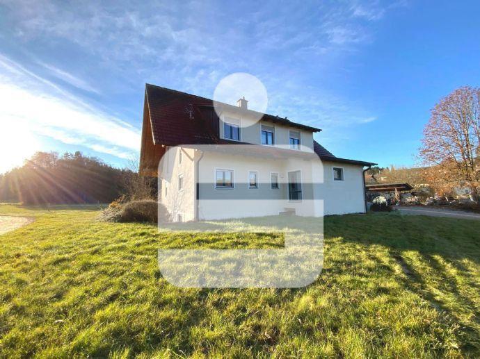 Familienleben wird hier groß geschrieben: Einfamilienhaus mit ELW in Ammerthal Bergen auf Rügen