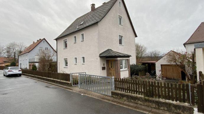 Zweifamilienhaus in sehr guter Lage von Neustadt Neustadt an der Waldnaab