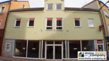 Haus in Schwandorf in bester zentraler Lage zu verkaufen, € 440.000.- ca. 387m², 3 Etagen
