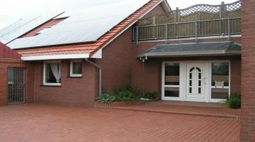 Traumhaftes Anwesen mit 500m² Wfl. Kanallage in 26871 Papenburg