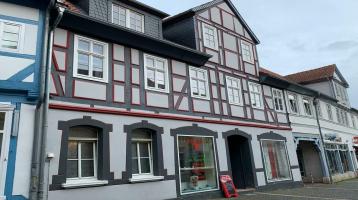 Individuelles Mehrfamilienhaus mit Gewerbeeinheit in der Innenstadt von Königslutter