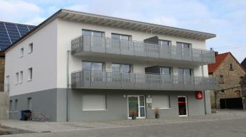 Stilvolle 4 Zimmerwohnung-Neubau- in der Nähe von Würzburg- Eigenheim statt Miete