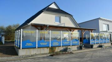 Freistehendes Imbissgebäude mit ausbaufähiger DG-Wohnung - Usedom