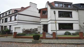 Bremen-Gröpelingen: Zweifamilienhaus mit Garage in ruhiger Lage! Obj. 4937