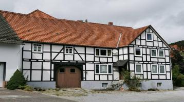 Fachwerkhaus mit Wiese am Diemelsee zu verkaufen