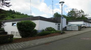 PROVISIONSFREI! 3-Zimmer-Wohnung mit Garten, Garage und Nebenräumen in Kirschweiler