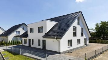 Familienglück Neubau Doppelhaushälfte