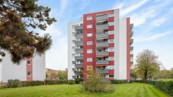 Gut geschnittene 4-Zimmer-Wohnung mit Balkon und Badewanne in Hannover-Sahlkamp