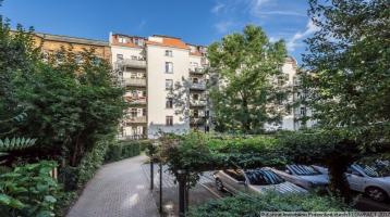 Investment direkt am Clara-Zetkin-Park mit Balkon, Stellplatz und Fahrstuhl