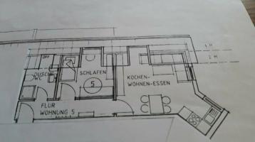Helle 2 Zimmer Dachgeschosswohnung in Aldingen