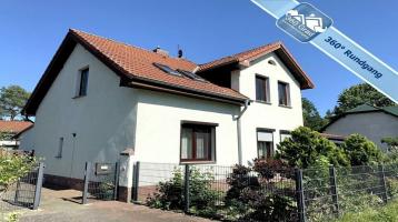 Zwei wunderschöne Häuser auf großem Grundstück in Löwenberger Land, OT Nassenheide