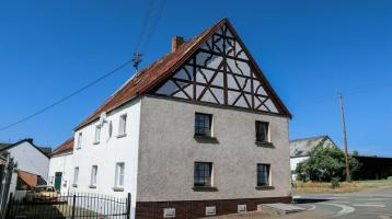 1-2 Familienhaus mit großer Scheune und Hinterhof in Lutzerath, Nähe Bad Bertrich, Eifel