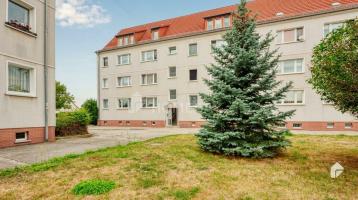 Vermietete Wohnung mit 4 Zimmern, Garage und Keller zentral in Bennewitz