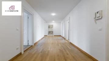 Provisionsfrei & frisch renoviert: 4-Zimmer-Wohnung in Altbau-Dachgeschoss