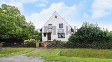 Individuelles Einfamilienhaus in gutem Zustand mit herrlichem, großem Grundstück in Bremerhaven-Lehe