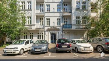 Vermietete Altbau-Wohnung: Gut angebundenes 1-Zimmer-Apartment mit EBK im Prenzlauer Berg