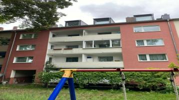 Sehr gepflegtes Mehrfamilienhaus zur Kapitalanlage in E-Altendorf