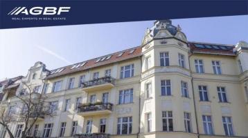 Dachgeschosswohnung in bester Lage von Berlin-Friedenau mit Balkon, Parkettböden, Gäste-WC, u.v.m.