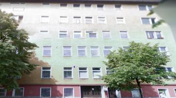 Renovierungsbedürftige 2 Zi - Wohnung in Kreuzberg !