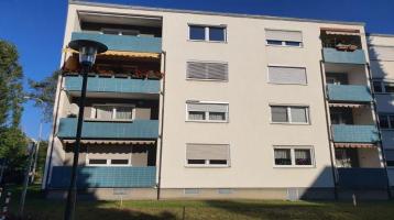 Neu sanierte, helle 4 Zi.-Erdgeschosswohnung mit Balkon in Röthenbach an der Pegnitz-Ideal für Familien!