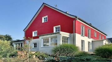 ***Exklusives Einfamilienhaus mit Einliegerwohnung auf großem Grundstück in Friedberg-Harthausen***
