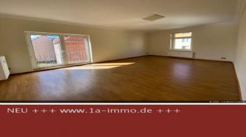 Schwerin-PAULSSTADT - 2 Zimmer, 68 m², EBK, Duschbad / PKW- Stellplatz
