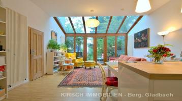 Jugendstilhaus: Wunderschöne Eigentumswohnung in Leverkusen Oplad