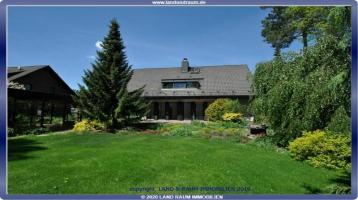 Großzügiges Ein-Zwei-Familienhaus auf Sonnengrundstück in Fichtenwalde
