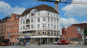Kiel Zentrum: Elegantes und historisches Wohn- und Geschäftshaus im Stadtkern am HBF! OTTO STÖBEN!