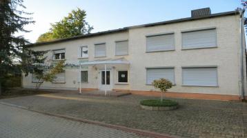 Anwesen mit Entwicklungspotenzial Haus in Schweinitz