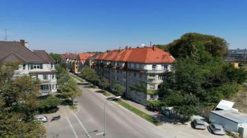 Traumhafter Ausblick im Augsburger Zentrum - Dachgeschoss zum Ausbau