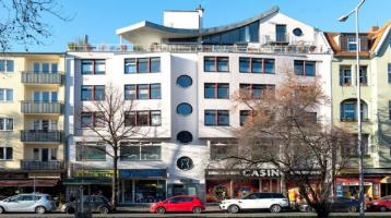 Ruhig und zentral gelegen: Provisionsfreie Altbauwohnung mit Terrasse in Friedenau